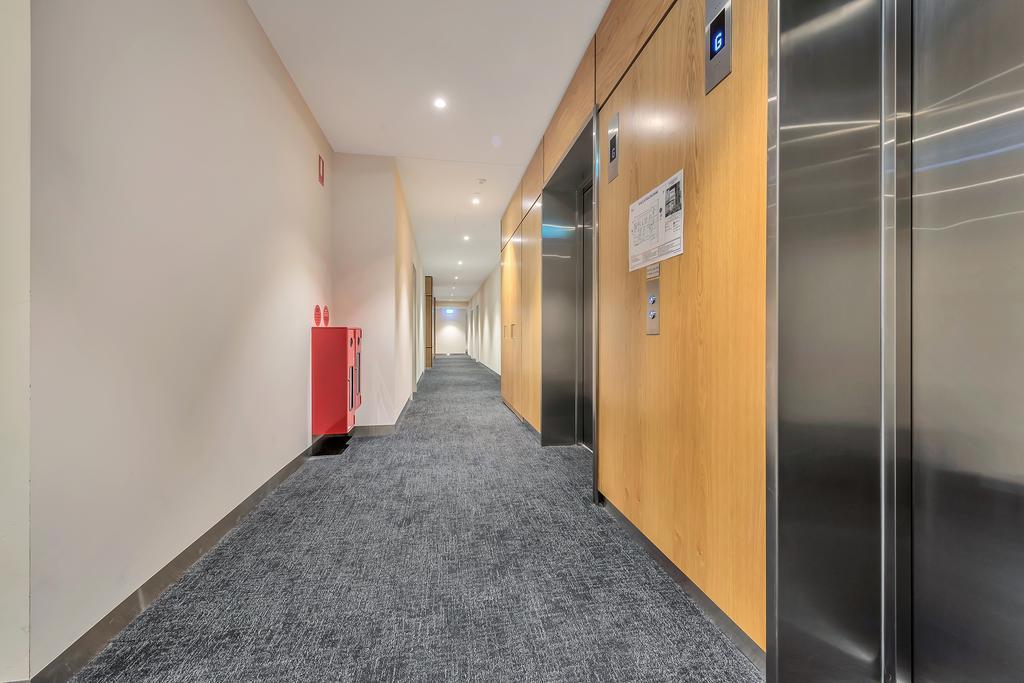 Vision On Morphett Adelaide Central Extérieur photo
