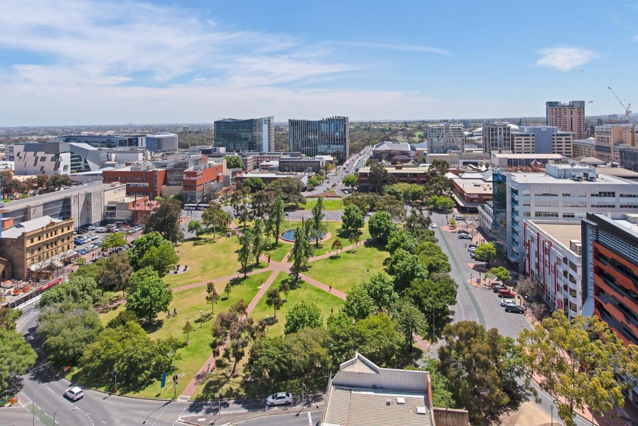 Vision On Morphett Adelaide Central Extérieur photo