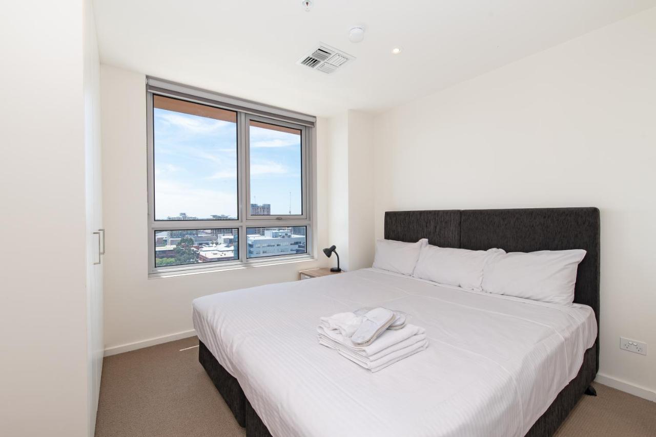 Vision On Morphett Adelaide Central Extérieur photo